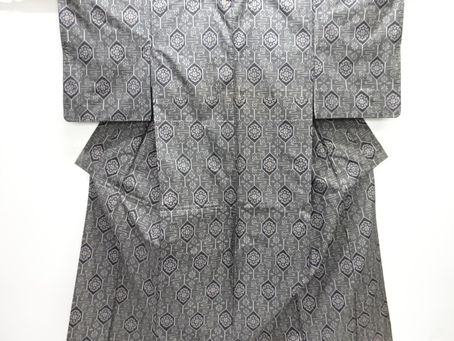 Japanese Kimono / Tsumugi Omeshi Silk